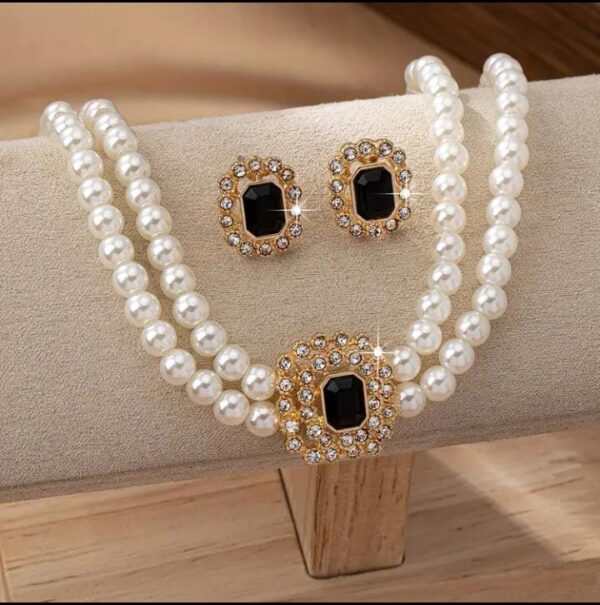 AR-013 Pearl Neck Lace Jewellery Set